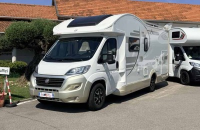 Camper usati: Semintegrale C.i. Ci Sinfonia Garage 98 Xt