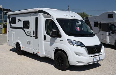 Camper usati: Semintegrale Laika Kosmo Compact 9