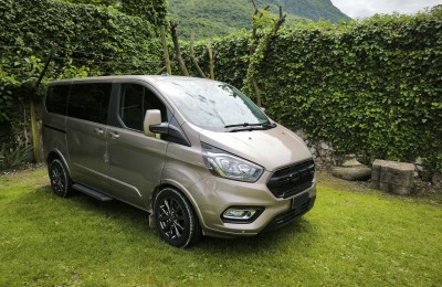 Camper usati: Van, Furgonato -altro- Minivan Camperizzato Su Tourneo 9 Posti