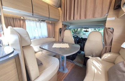 Camper usati: Mansardato Roller Team Pegaso 707 Living