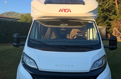 Camper usati: Semintegrale Arca Europa P 740 Glg