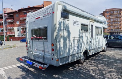 Camper usati: Mansardato Arca 715 Glt