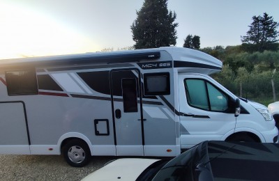 Camper usati: Semintegrale Mclouis Mc4 865