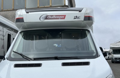Camper usati: Semintegrale Challenger 260 Graphite