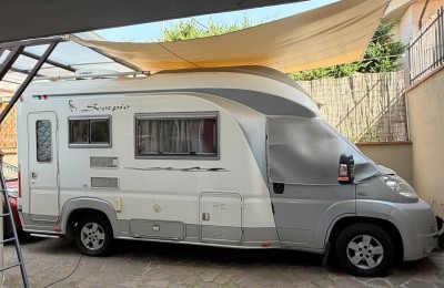 Camper usati: Semintegrale Wingamm 610