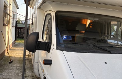 Camper usati: Mansardato Elnagh Marlin 64