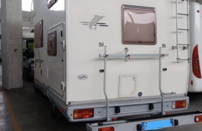 Camper usati: Mansardato Elnagh Marlin