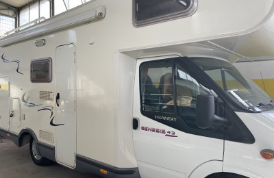 Camper usati: Mansardato Challenger Genesys 43