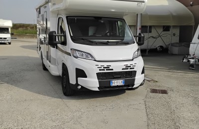 Camper usati: Mansardato Mclouis Glamys 320