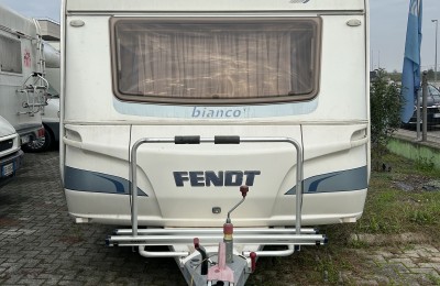 Camper usati: Caravan Fendt 450 Bianco