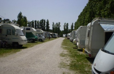 Week End a Casal Borsetti AA mare e pineta in camper