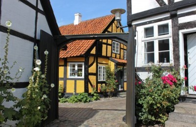 A caccia di fari in Danimarca in camper