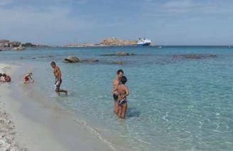 Corsica in due e quattro ruote in camper