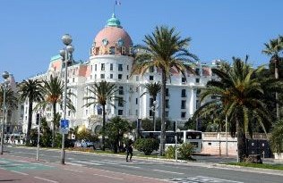 Costa Azzurra - Nizza, Antibes, Villeneuve Loubet in camper