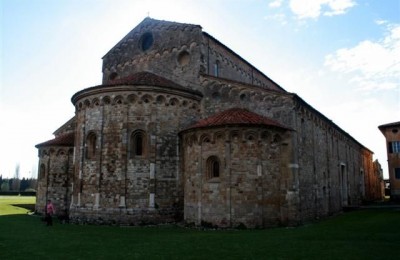 Toscana romanico-gotica e ville medicee in camper