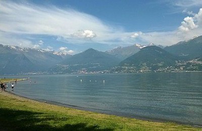 Colico, un brindisi al nostro camper