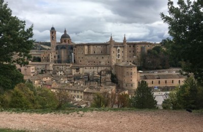 A spasso per Toscana e Marche tra borghi e castell in camper