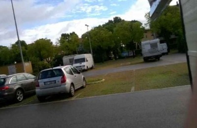 Parcheggio auto e Camper