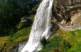 Parcheggio Steinsdalsfossen