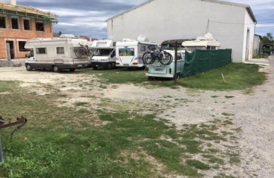 Wohnmobilstellplatz Kracher