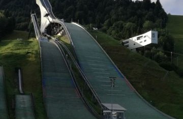 Parking Karl-und Martin-Neuner-Platz 