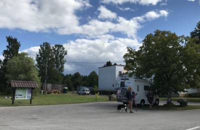 Parcheggio della Casa della Cultura Livone