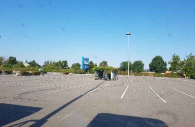 Parcheggio supermercato Bilka