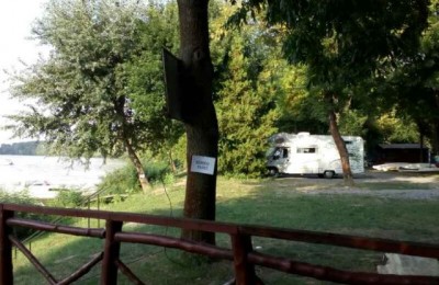 Mayfly Camping and Cottage 