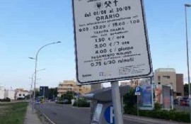 Parcheggio cimitero