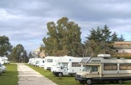 Wohnmobilstellplatz waagekal