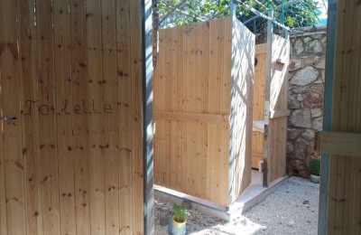 Ksamil Caravan Camping