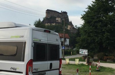 Parcheggio dell'Oravsky Hrad