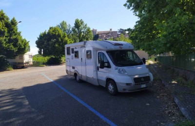 Area camper Todi