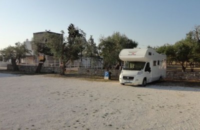 Parking del complesso La Macchia degli Esperti