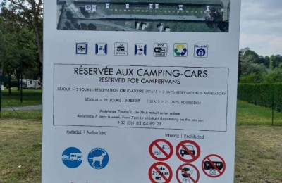 Aire de camping-car