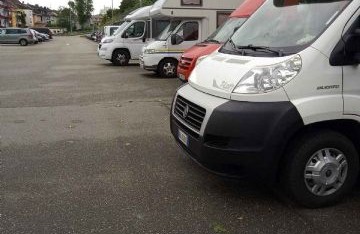 Wohnmobile Parkplatz Am Hauptbahnhof