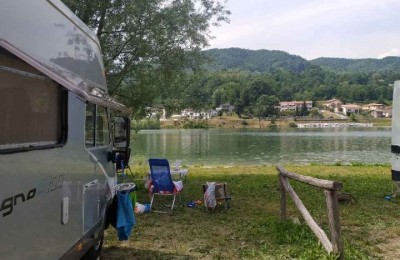 Camping Lago Apuane