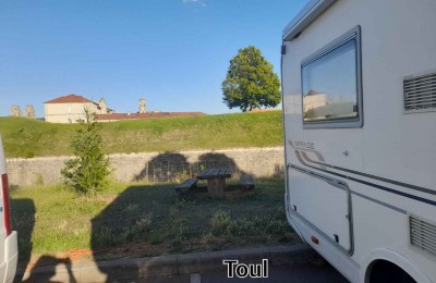 Aire de Camping-Cars Toul