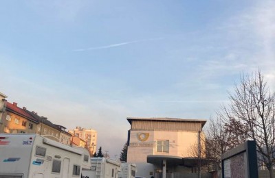 Parking Lot For Mobilehomes