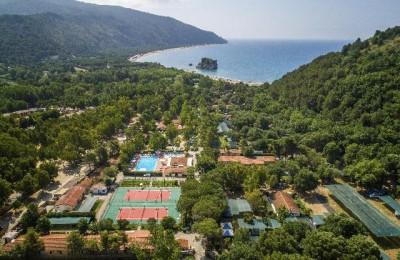 Villaggio Camping Arco Naturale Club