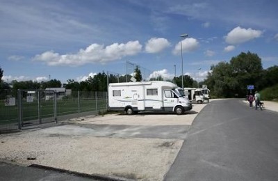 Reisemobilplatz auf der halbinsel mettnau