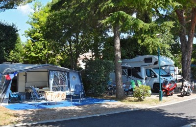 Camping Les Cigales