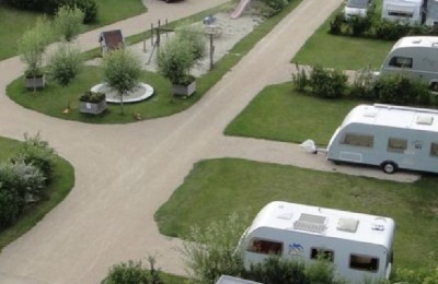 De Hooge Meet Dierenpension-Camping-Hovenier