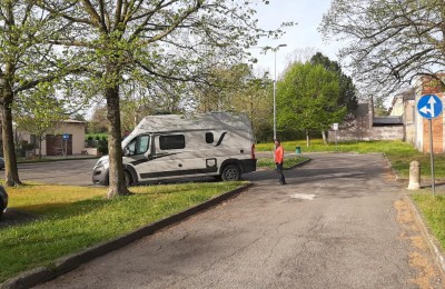 Parcheggio cimitero