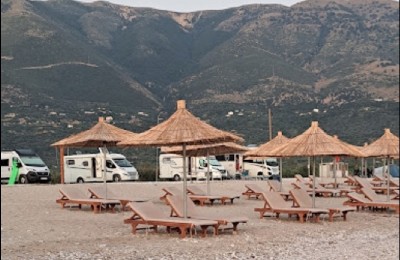 Parking and Camping Borsh Tomas