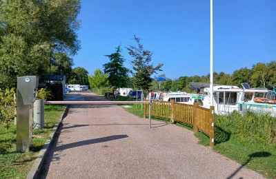 Aire de camping-cars
