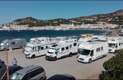 Camping L'Arola - Hostal