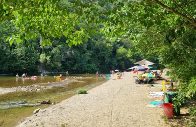 Camping Les Drouilhèdes