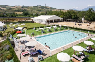 Il Crinale Village
