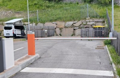 Area di sosta camper Pine